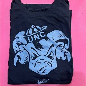 Nike Navy T-Shirt with Light Blue North Carolina Tar Heel Graphic